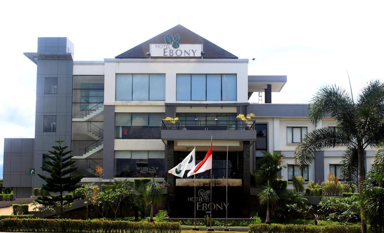Hotel Ebony Batulicin Exterior photo